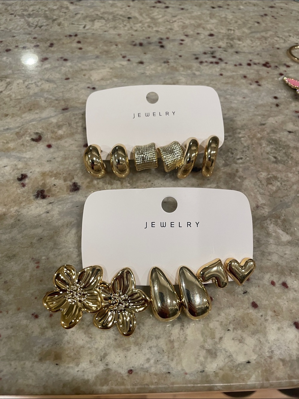 6 Pairs Gold tone fashion earrings! Only $1 each! SWIPE!!